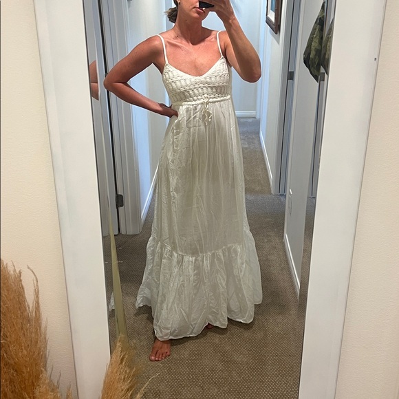 Zara White Maxi Dress with Spaghetti Straps - Picture 2 of 7